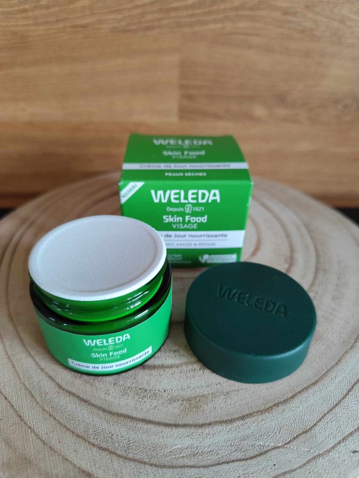 Crème de jour nourrissante visage Weleda , 40 ml , neuve - photo numéro 2