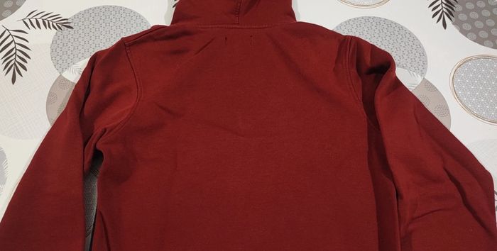 Sweat à capuche bordeaux et noir taille S - photo numéro 5