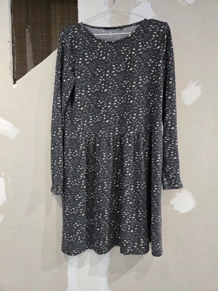 Robe courte manches longues Kiabi