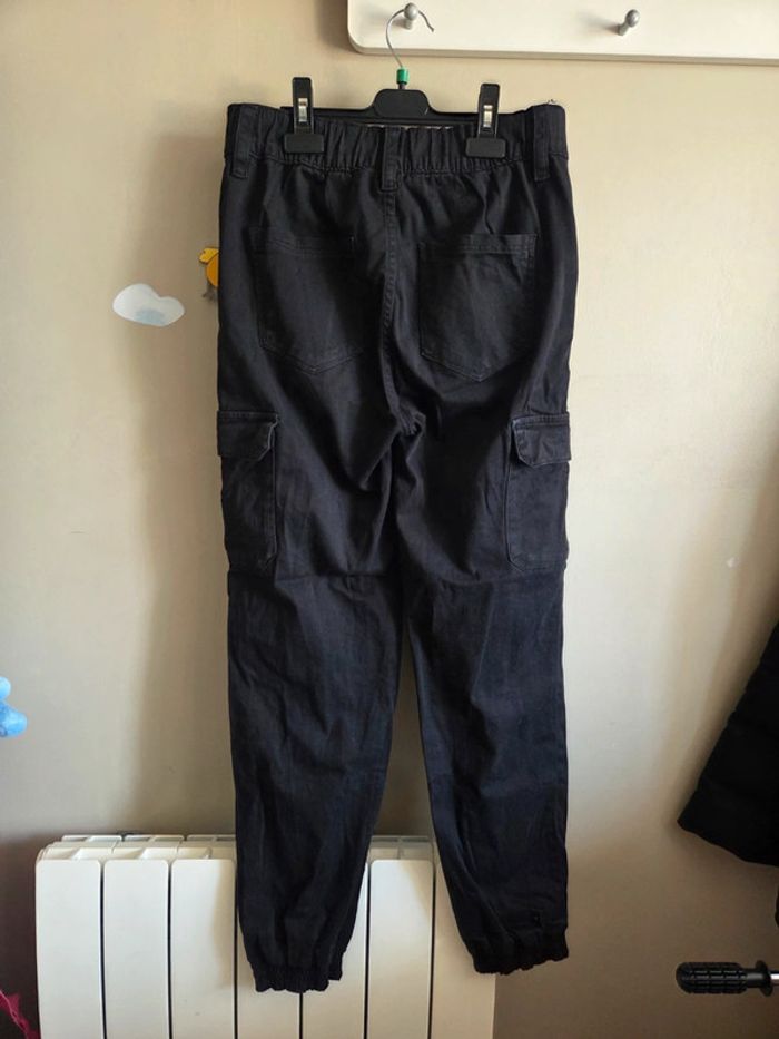 Pantalons forme cargo - photo numéro 6