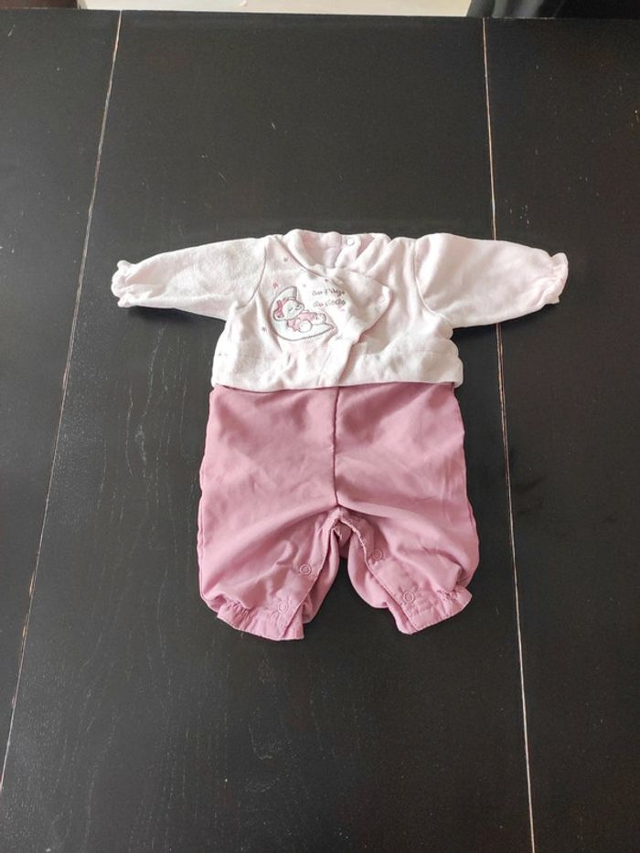 Tenue 1 mois