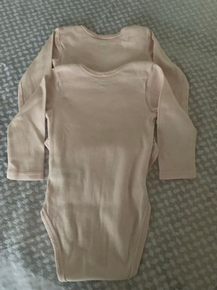 2 bodies Tex manches longues 9 mois - photo numéro 2