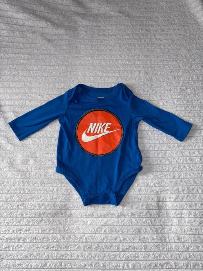Body Nike