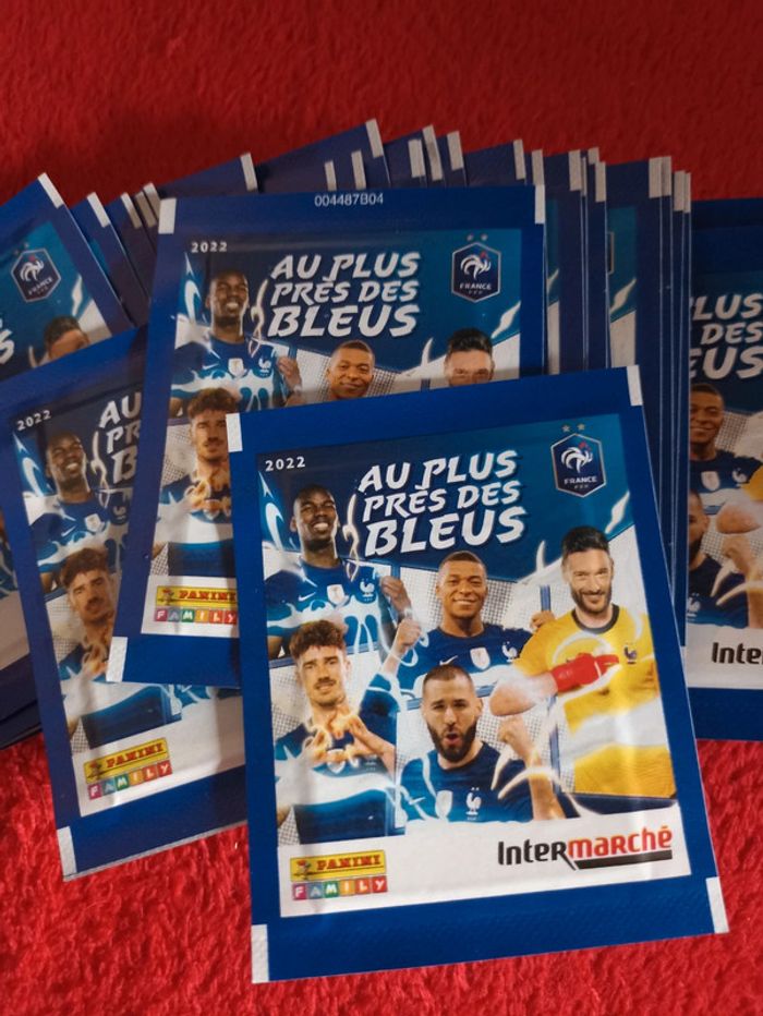 Album "Au plus près des bleus" 2022+50 pochettes