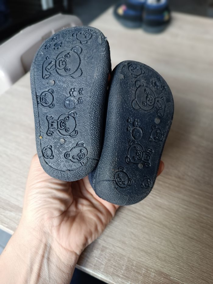 Chaussons bébé 18 - photo numéro 6