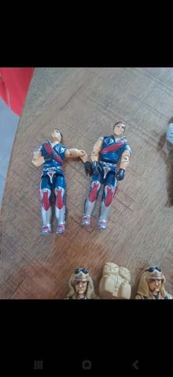 2 figurines vintage gi joe