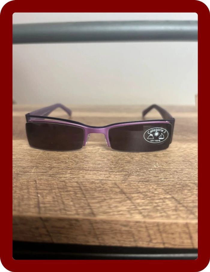 Lunette de soleil carré Carolina Herrera taille unique - photo numéro 6