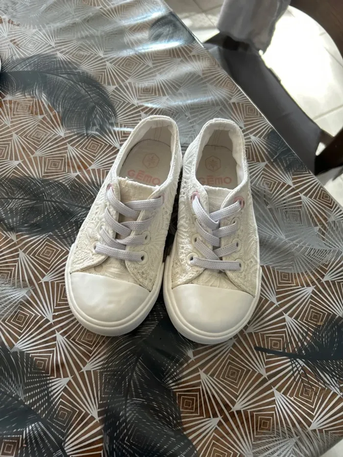 Chaussures en toile