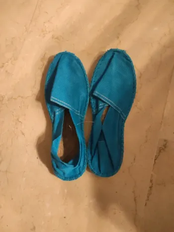 Espadrilles neuves bleues taille 35