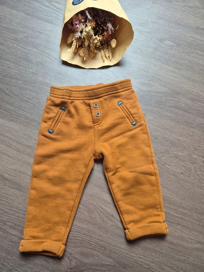 Beau pantalon obaïbi 18 mois