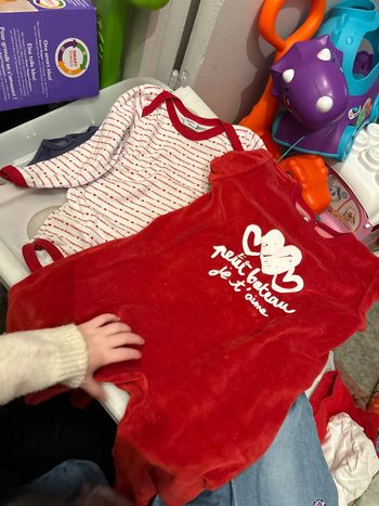 Body et pyjama petit bateau