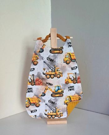 Bavoir élastiqué Chantier moutarde