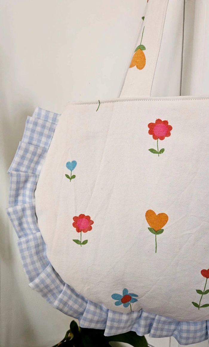 Tote bag fleuri bloom arrondi - photo numéro 4