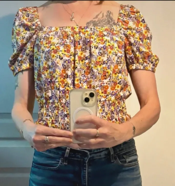 🌸 Top fleuri Cache Cache – Taille 38 – Neuf