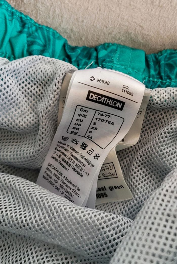 🖤 Short de bain Decathlon 🖤 Taille S - photo numéro 2