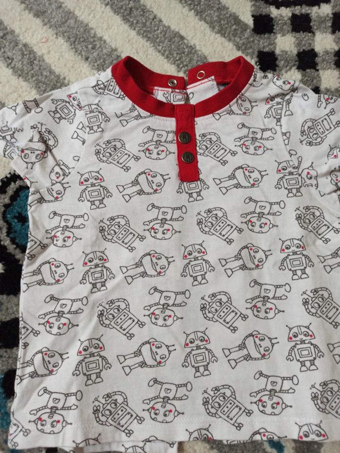 Lot de 3 t-shirts manches courtes NEUFS-9 MOIS - photo numéro 2