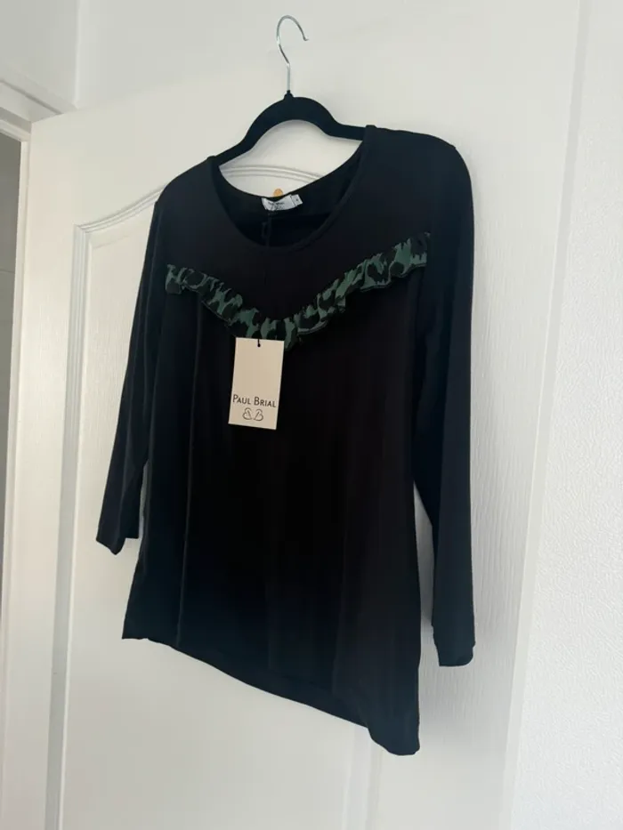 Joli T-shirt Paul Brial