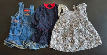 3 robes 12 mois