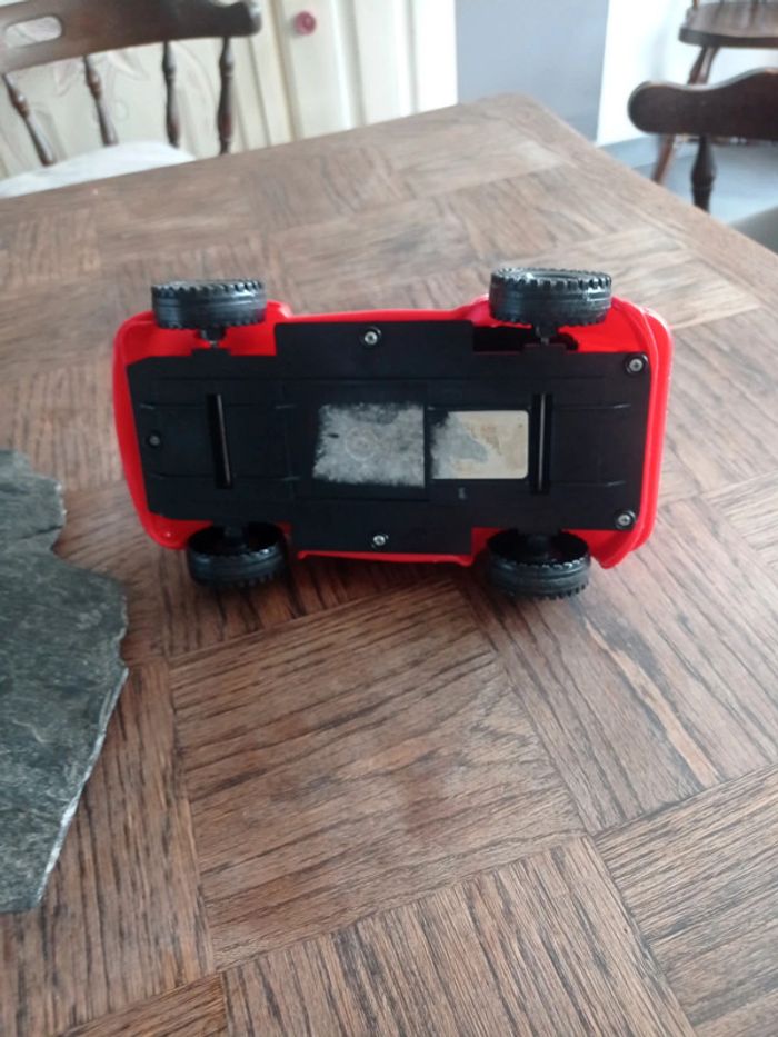 Voiture deudeuche en plastique - photo numéro 5