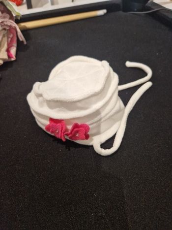 Bonnet 3 - 6 M