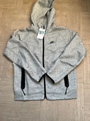 Gilet Nike tech gris