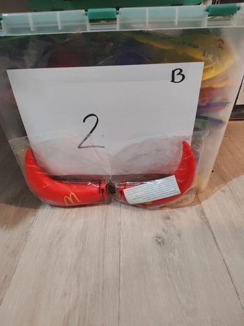 Figurine McDonald's corne de diable..