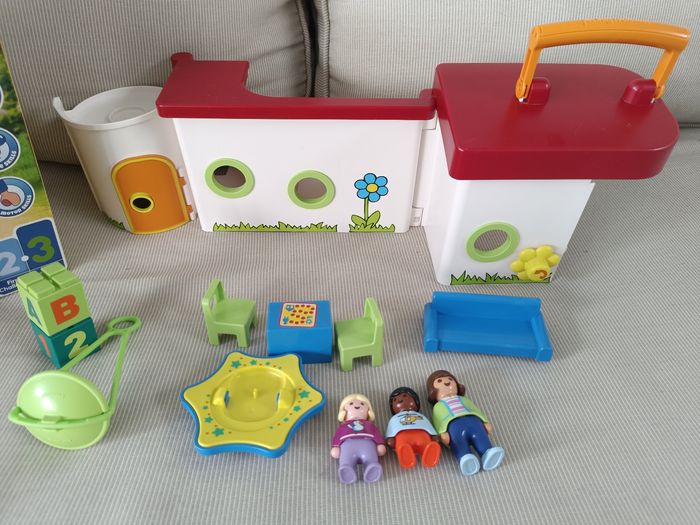 Playmobil 1.2.3 70399 garderie portable - photo numéro 2