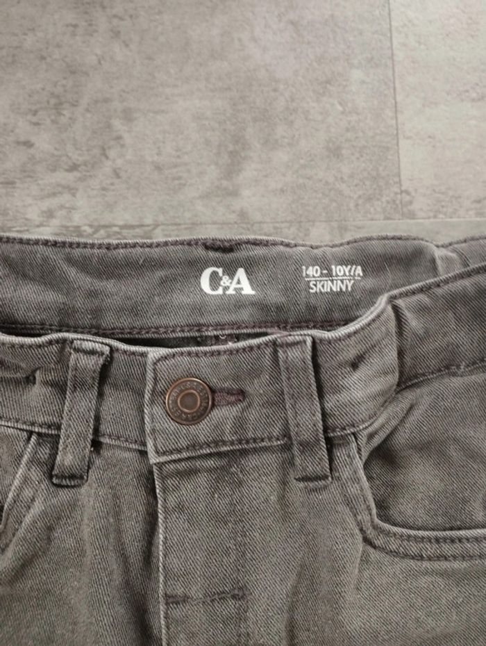 Lot 2 jeans 10 ans - photo numéro 7