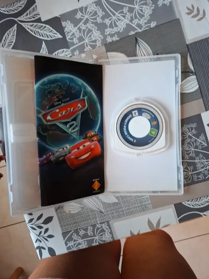Jeu psp cars 2 - photo numéro 2