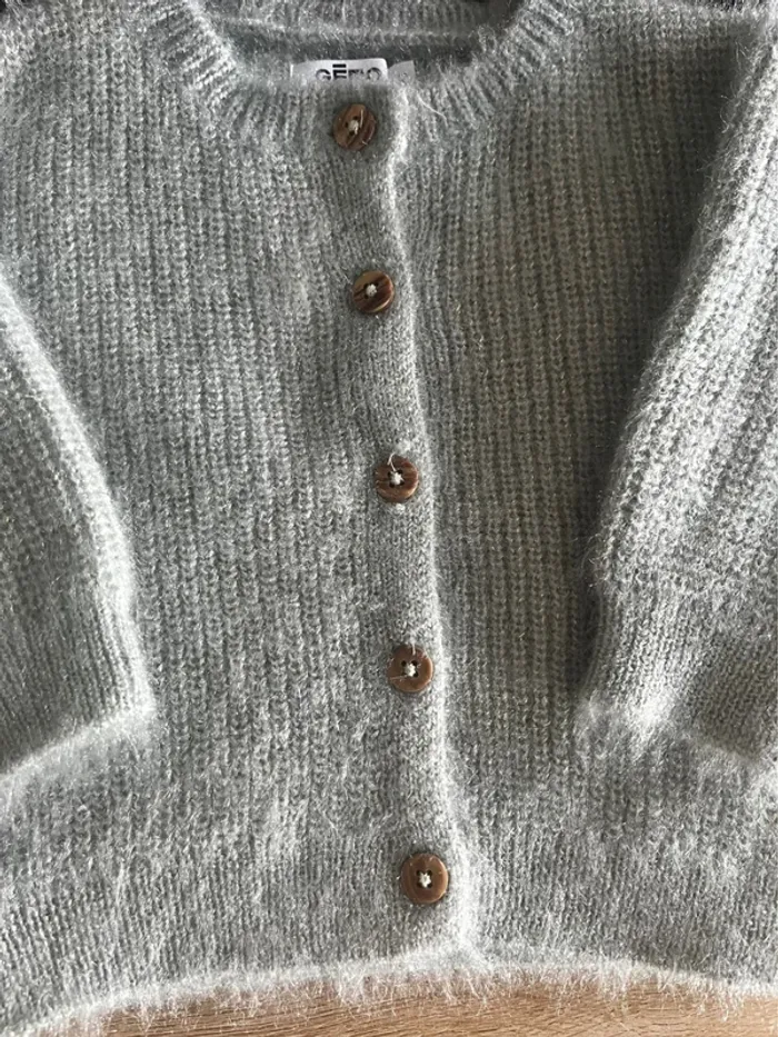 Gilet en laine 6 mois - photo numéro 2