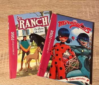 Lot livres bibliothèque rose Le Ranch et Miraculous