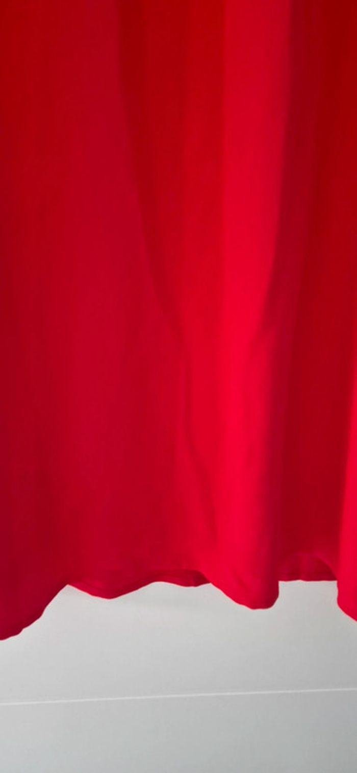 Robe rouge cache cache - photo numéro 12