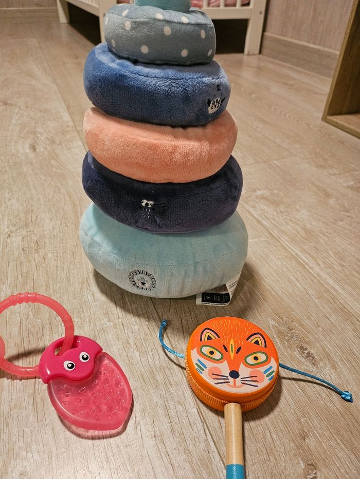 Lot jouet d'éveil bébé