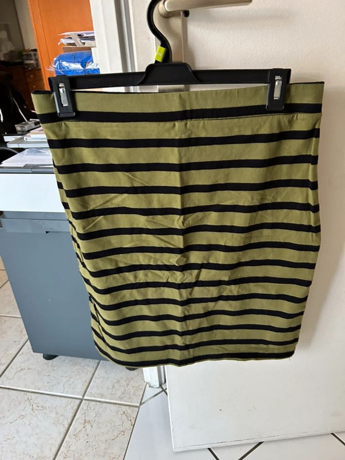 Jupe verte - photo numéro 2