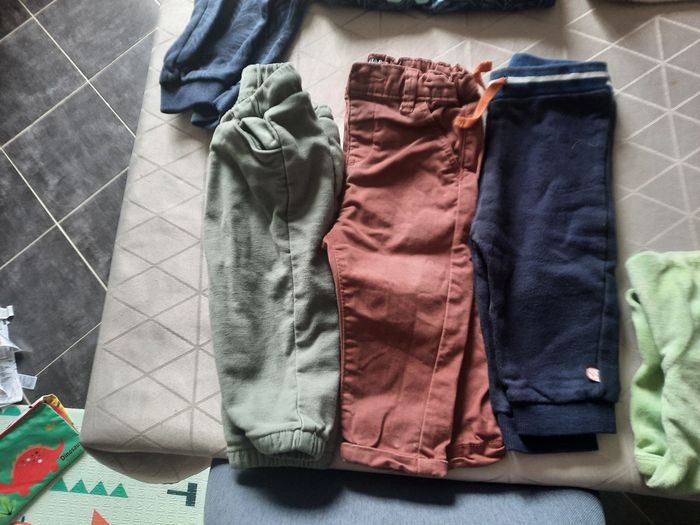 Lot vêtements bébé 9mois - photo numéro 4