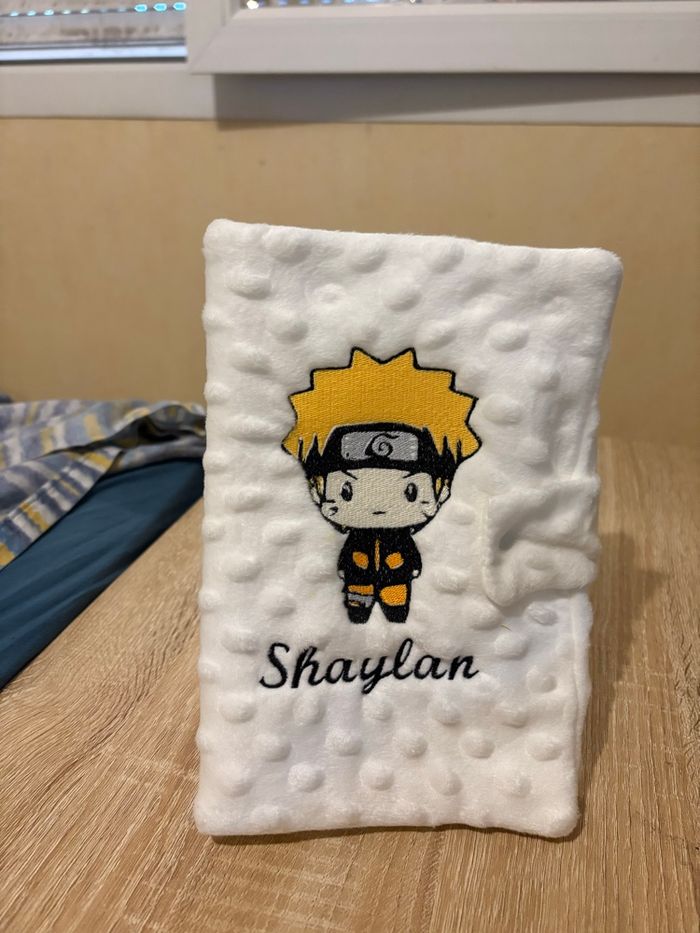 Protège carnet  blanc personnage - photo numéro 2