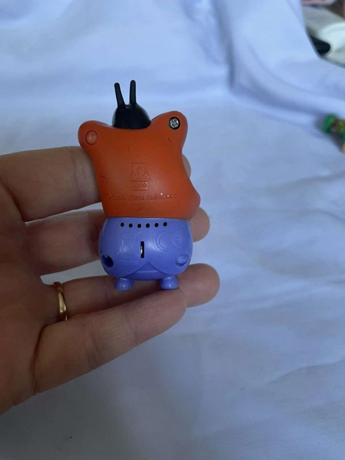 Figurine Jouet Oggy et Les Cafards Quick 2011 - photo numéro 4