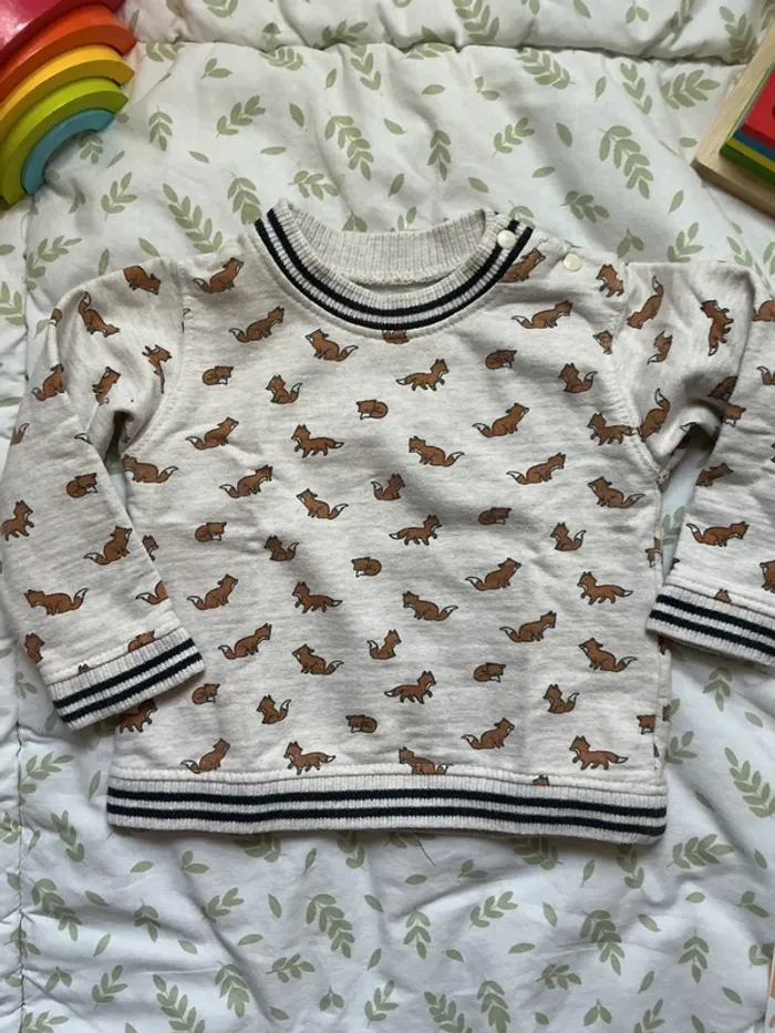 sweat col rond beige motifs renards 18 mois bout'chou - photo numéro 3