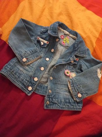 Veste en jean neuve 24mois neuve