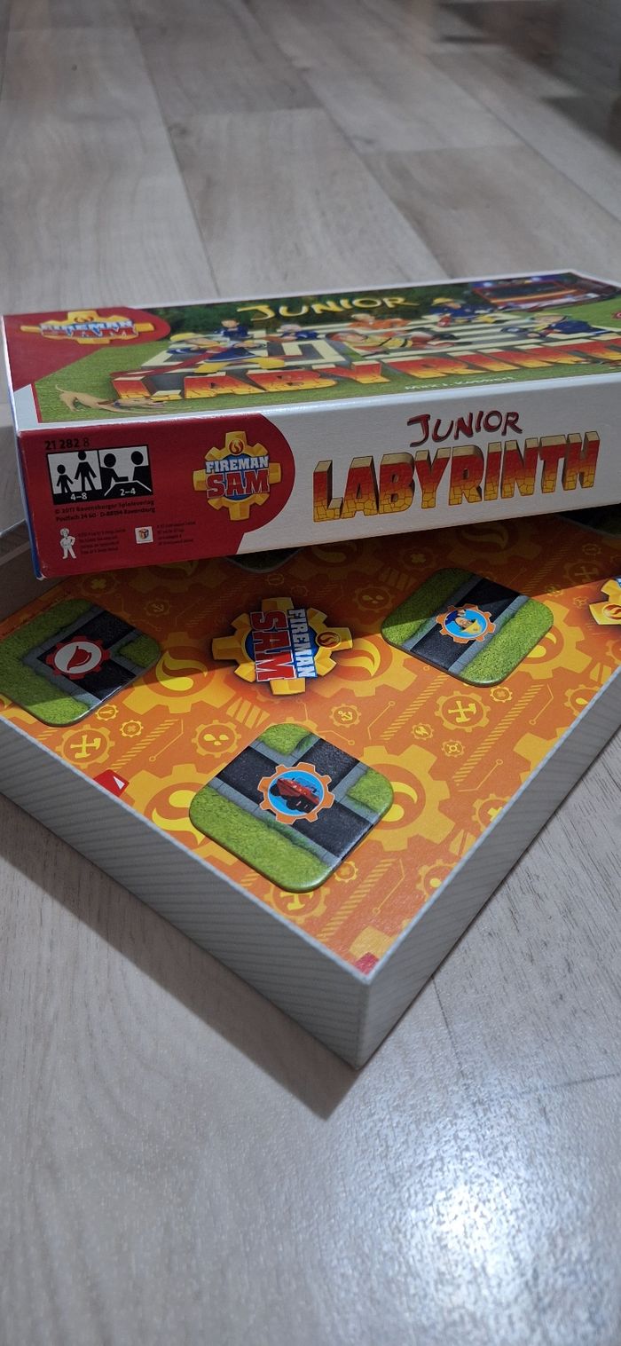 🧩 Jeu de société Junior Labyrinthe – Sam le Pompier (Ravensburger) – 4 ans+ - photo numéro 9