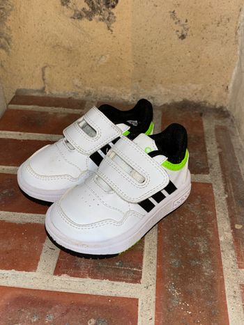 Chaussures adidas