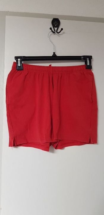 Short Domyos en 16 ans