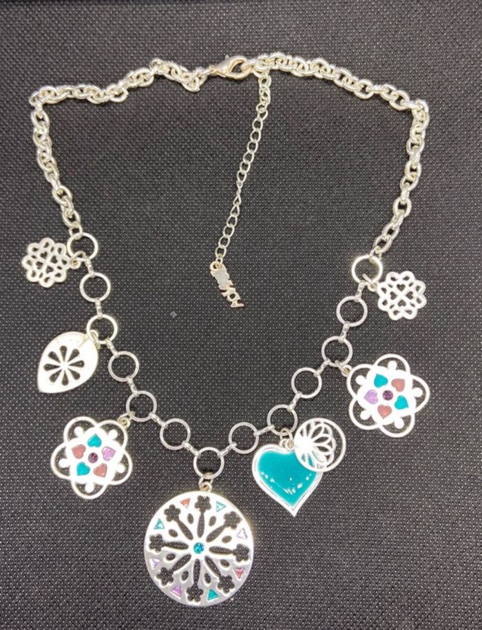 Collier et bracelet - photo numéro 3