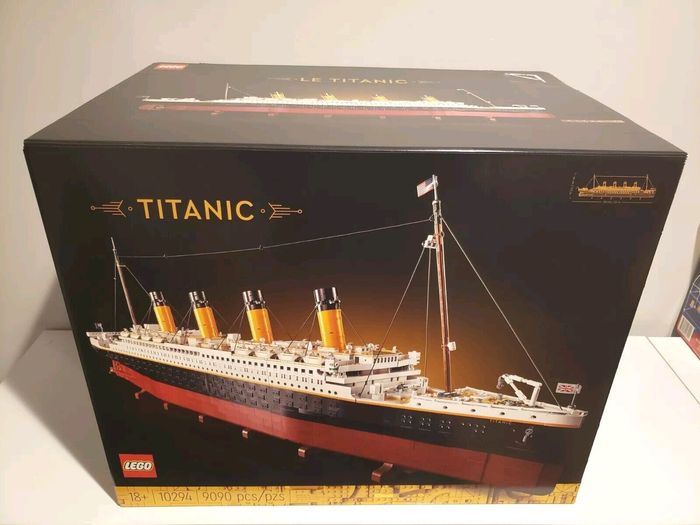 LEGO Titanic 10294. NEUF. Scellé dans sa boîte. - photo numéro 3