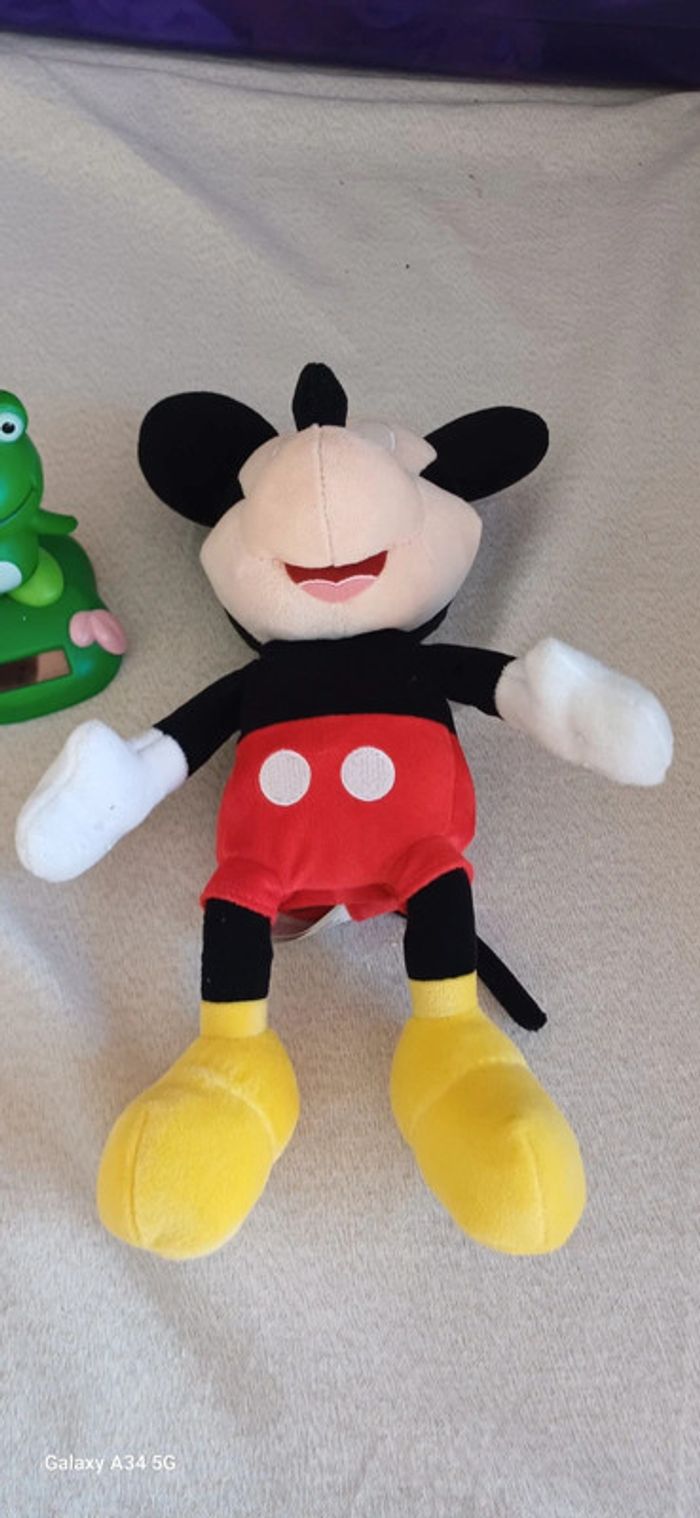 Mickey qui rit et éternue - photo numéro 4