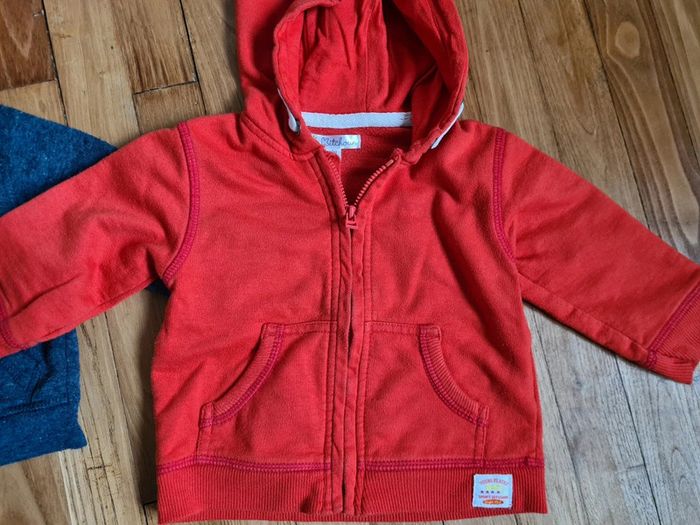 Lot de 8 sweat zippé gilet taille 12 mois - photo numéro 6
