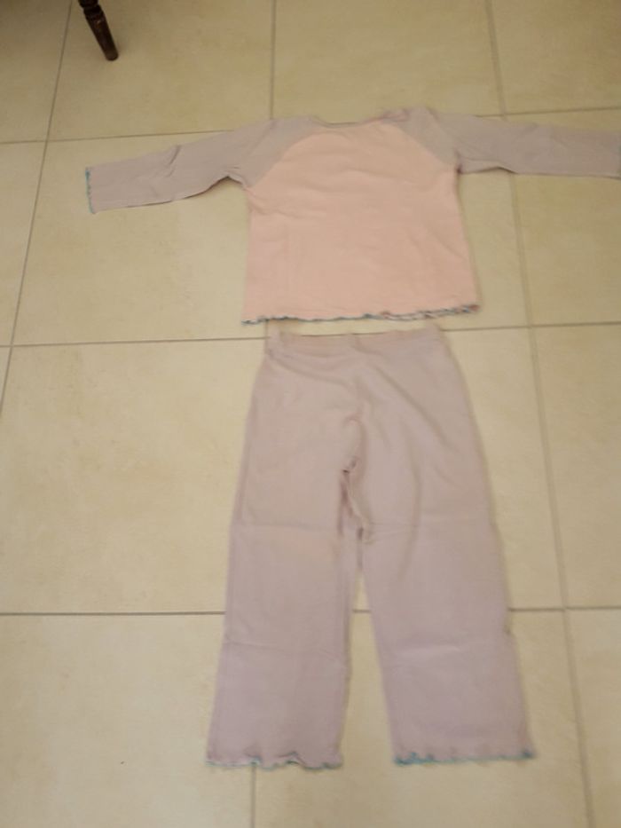 Pyjama - 8 ans - photo numéro 2