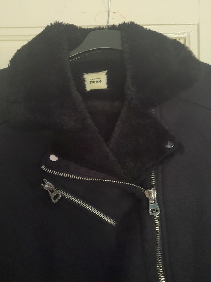 Manteau/blouson fourré noir, marque Pimkie, taille M - photo numéro 2