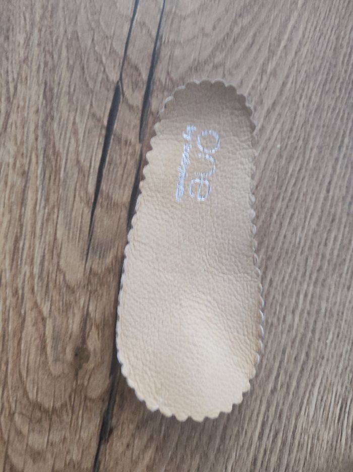 Chaussures bebe - photo numéro 5
