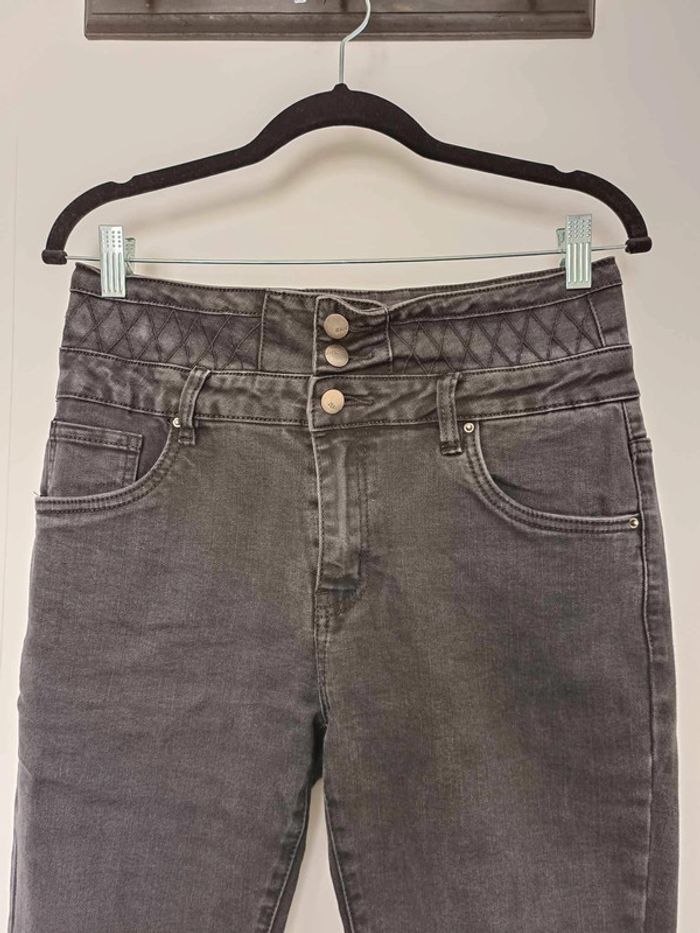 jean T42/44 - photo numéro 2